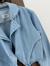 Cargar imagen en el visor de la galería, Cropped Denim Jacket
